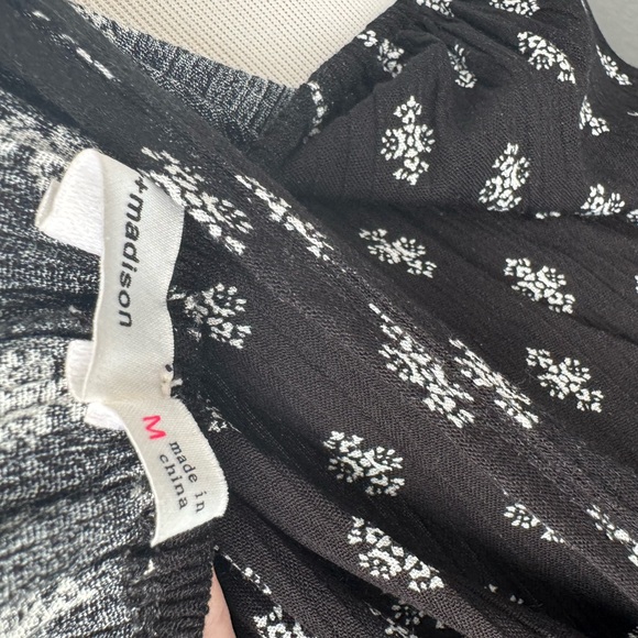 Aztec Printed Halter Maxi Dress - Picture 7 of 8